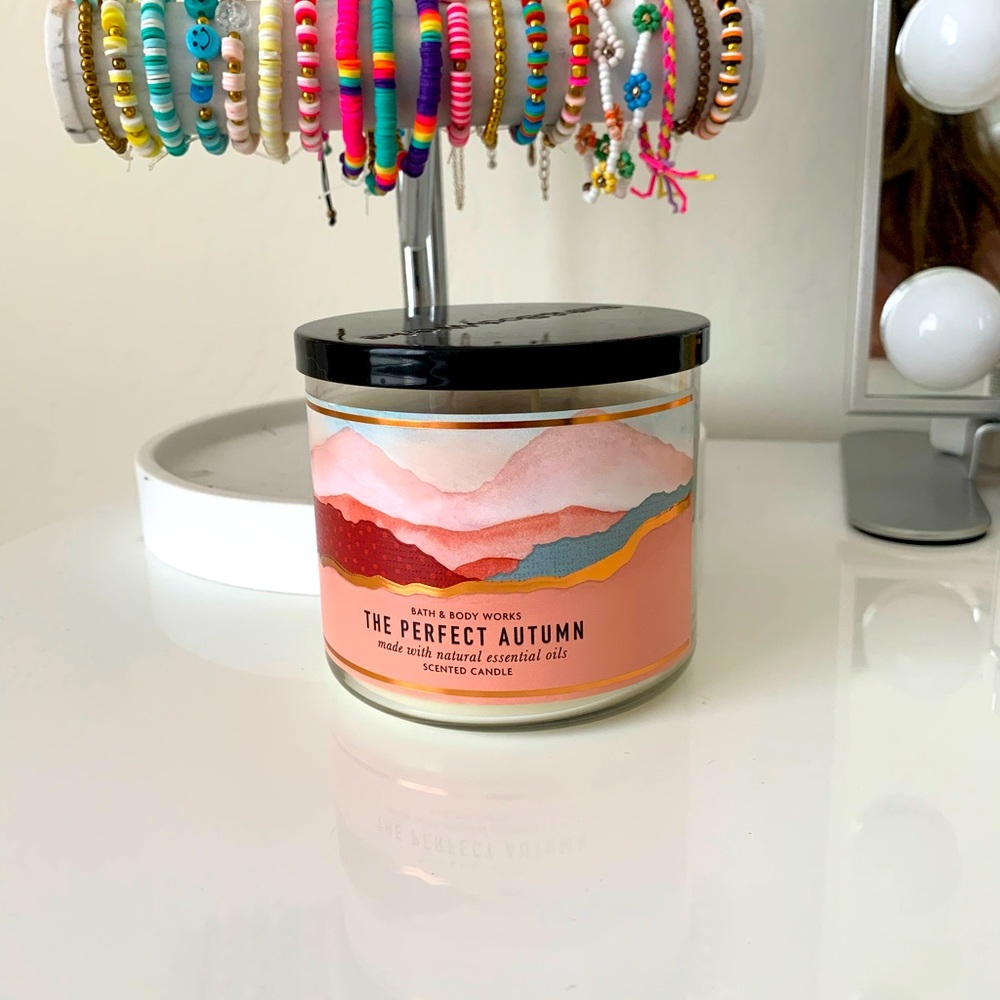 Bath And Body Works The Perfect Autumn Candle